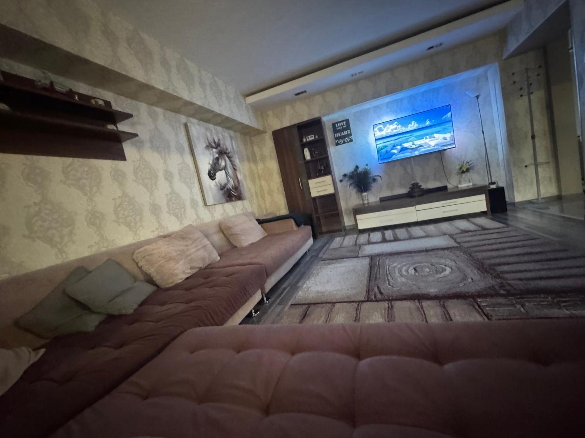 Апартаменты Luxury Бухарест Экстерьер фото